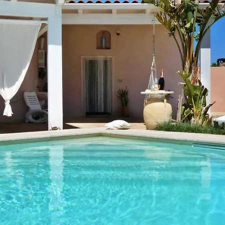 Villa La Vigna Salentina - Con Giardino E Piscina Privata